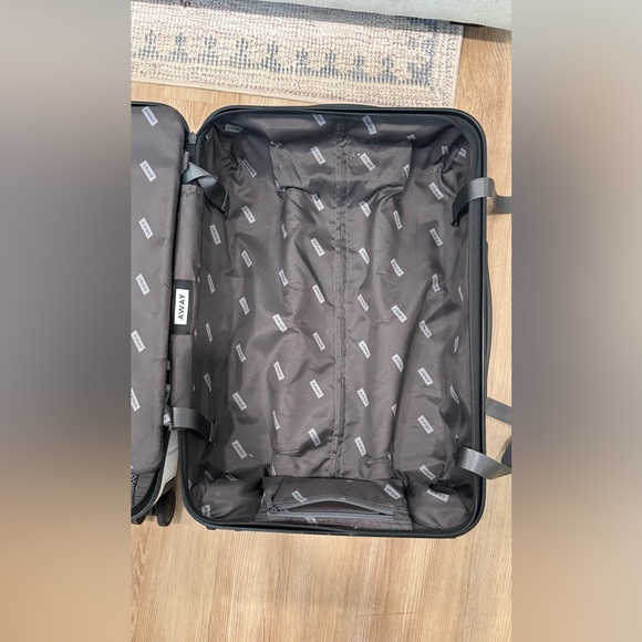 AWAY The Bigger Carry On Suitcase - Picture 9 of 14